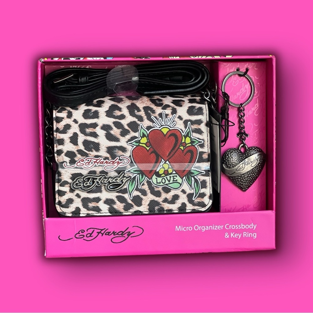 Ed Hardy Cheetah Micro Organizer Crossbody + Heart Keychain Set (NEW IN BOX)